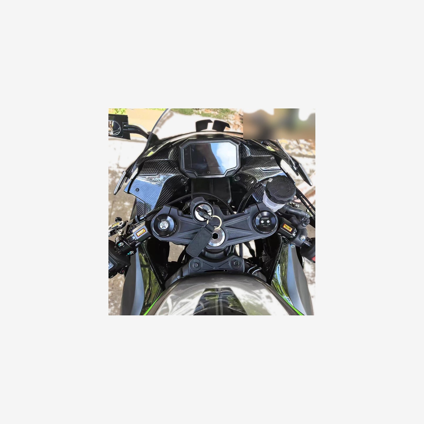 Kawasaki ZX-6R Carbon Fiber Instrument Cover – Left & Right Dash Enclosure (2024-2026)