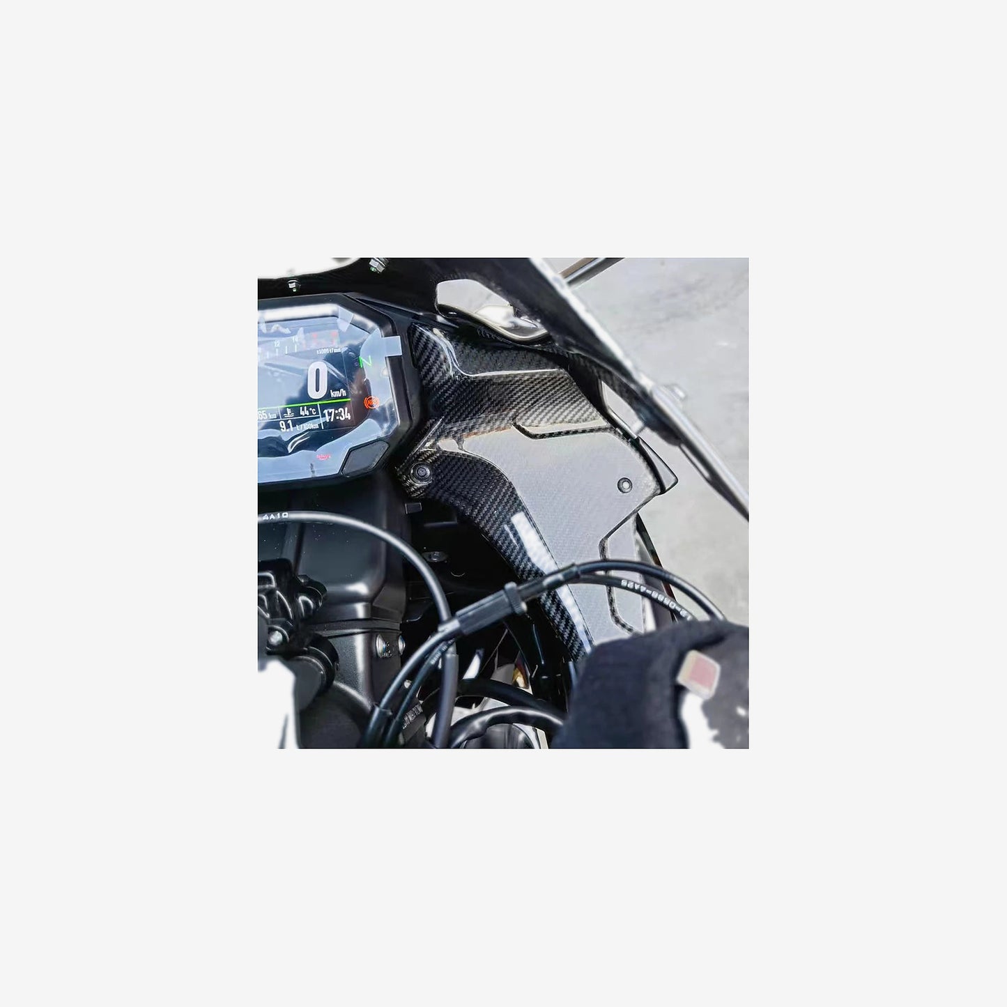 Kawasaki ZX-6R Carbon Fiber Instrument Cover – Left & Right Dash Enclosure (2024-2026)