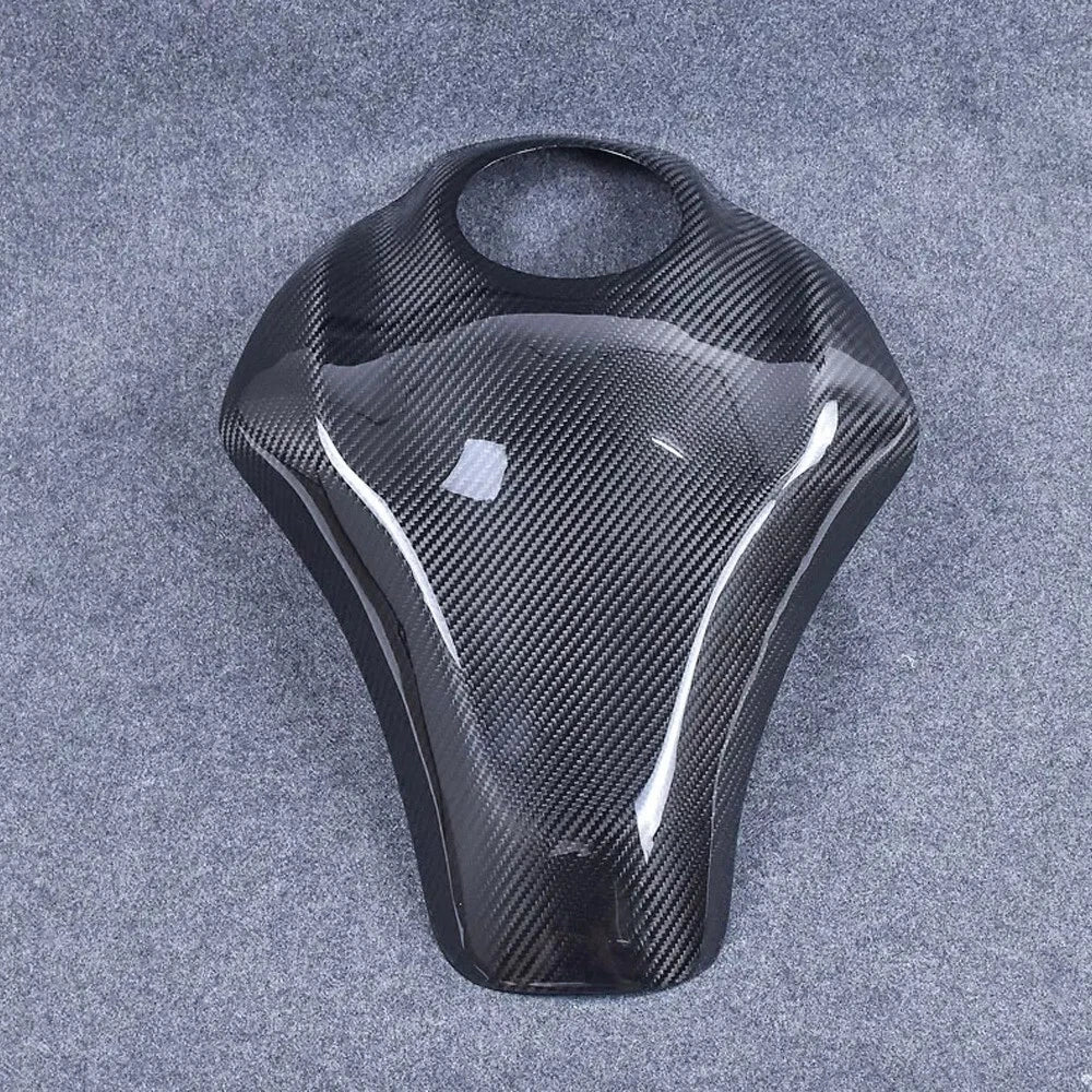 Carbon Fiber Fuel Tank Protection Pad – Kawasaki Z900 (2017–2026)
