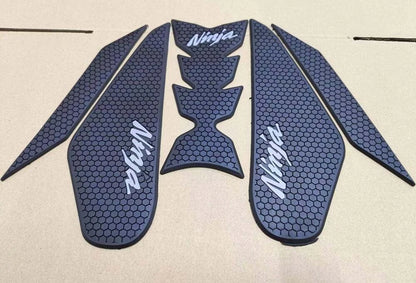 Tank Traction Pad & Anti-Slip Knee Grip & Tank Protector– Kawasaki Ninja 400 / Z400 (2018–2026)