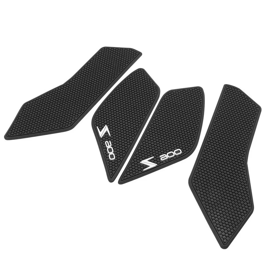 Tank Traction Pads & Anti-Slip Knee Grip Stickers – Kawasaki Z900 (2017–2026)