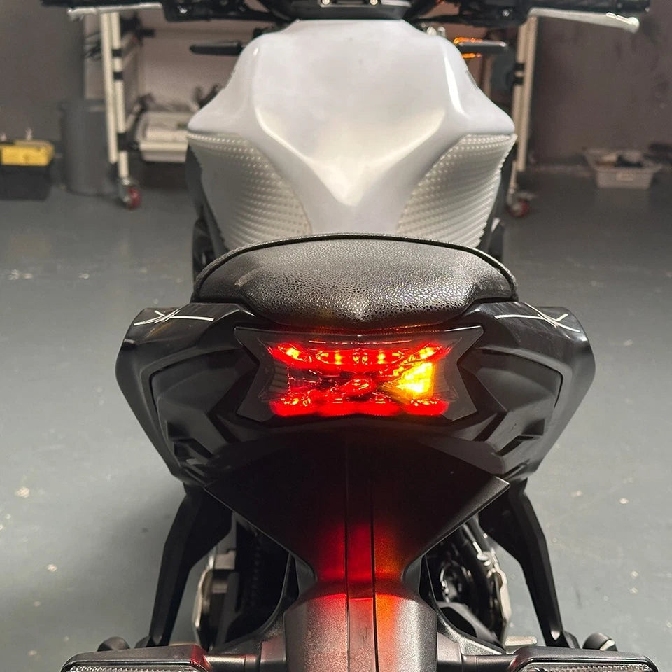 LED Integrated Tail Light & Turn Signals – Kawasaki Ninja 650 / Z650 (2017–2026)